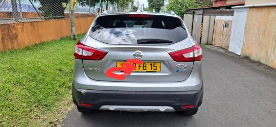 Nissan qashqai 2015-2