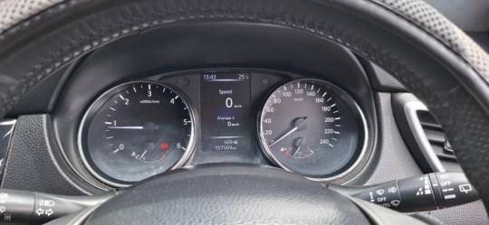 Nissan qashqai 2015-6