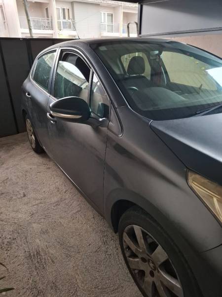 Peugeot 208 - 2014-2