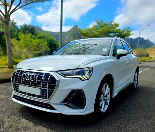 Audi Q3 S-Line 2019