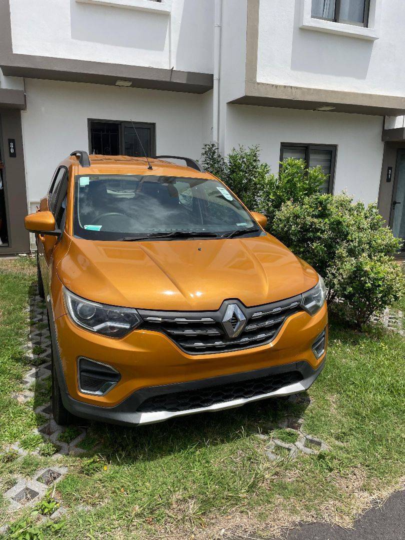 Renault Triber 7 seater - 2021-1