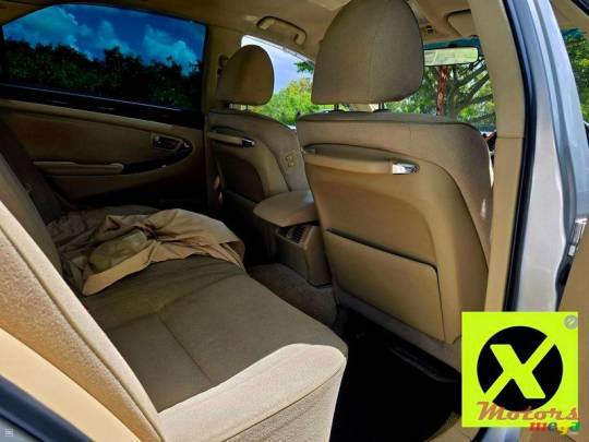 Toyota Crown Royal Saloon-2008-6