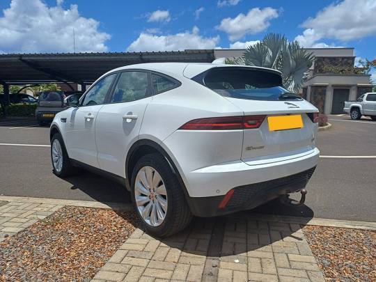 JAGUAR #E-PACE - 2.0 - 2018-4