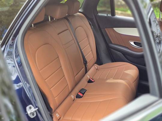 MERCEDES-BENZ #GLC200  - 2.0 - 2022-6