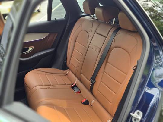 MERCEDES-BENZ #GLC200  - 2.0 - 2022-8