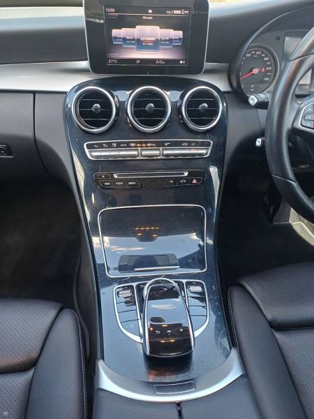 MERCEDES-BENZ #C180 AMG Pack - 1.6 - 2018-8