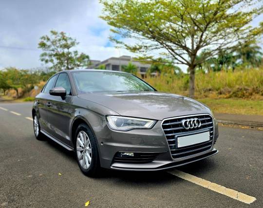 Audi A3 Sedan 1.2 TSI - 2015-2