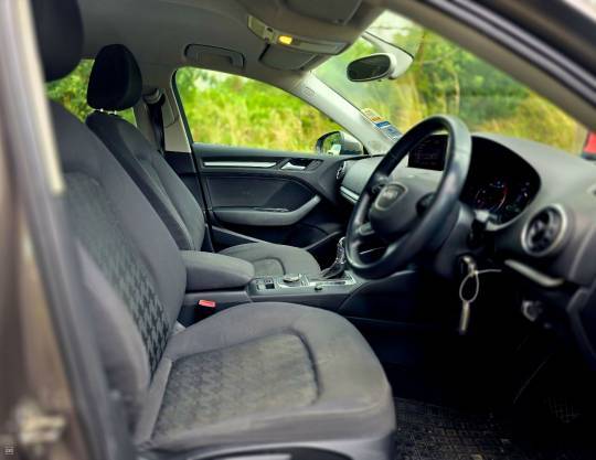 Audi A3 Sedan 1.2 TSI - 2015-8