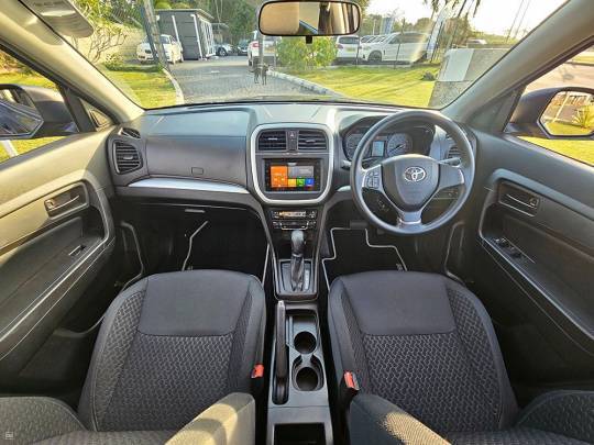 TOYOTA #URBAN CRUISER - 1.5 - 2022-7