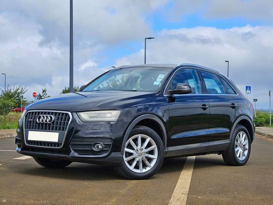 AUDI #Q3 - 2.0 - 2014-2