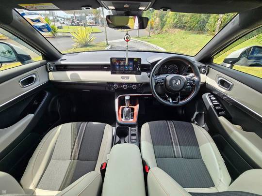 HONDA #VEZEL PLAY - 1.5 - 2022-7