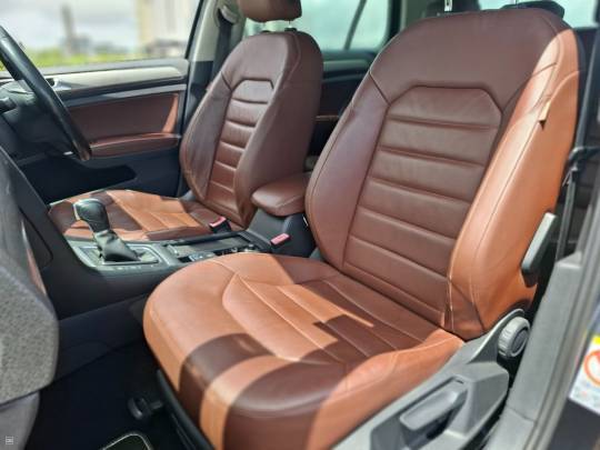 VOLKSWAGEN #GOLF  - 1.4 - 2015-7