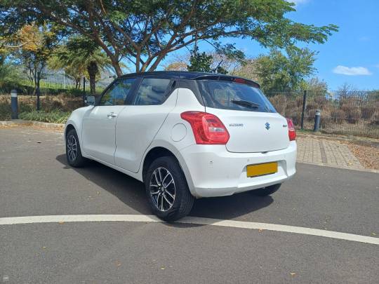 SUZUKI #SWIFT GLX - 1.2 - 2021-4