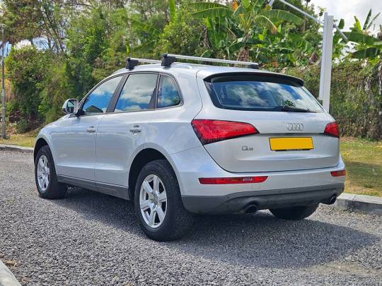 AUDI #Q5  - 2.0 - 2014-4