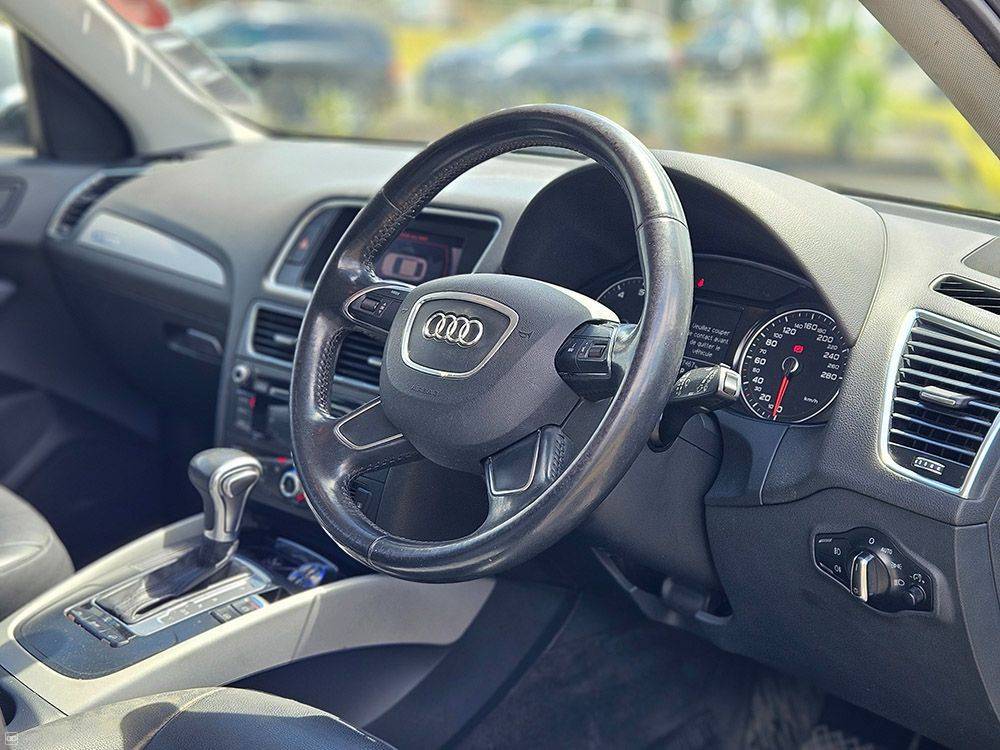 AUDI #Q5  - 2.0 - 2014-9