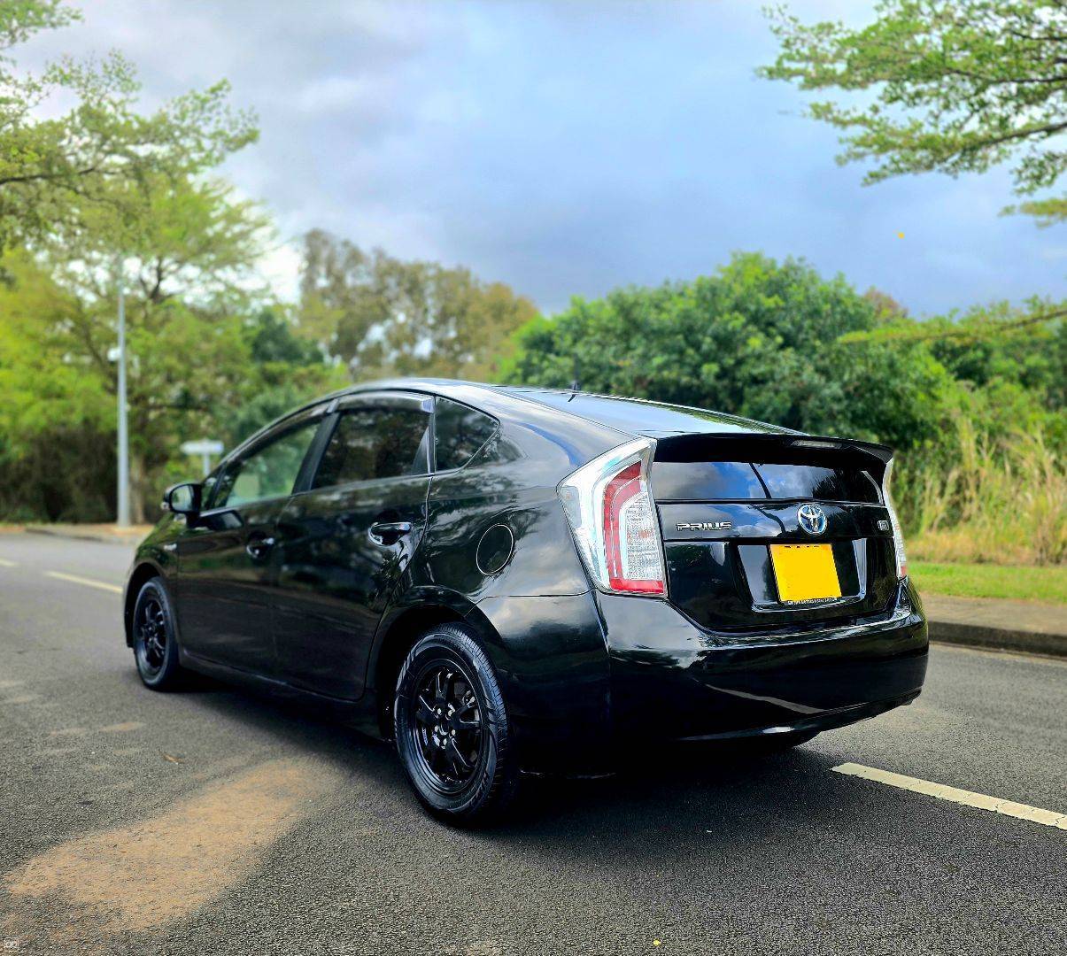 Toyota Prius - 2013-3
