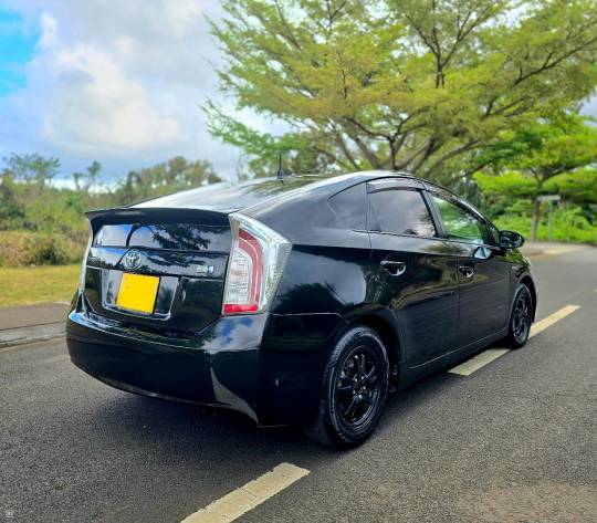 Toyota Prius - 2013-6