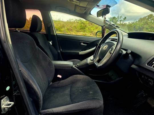 Toyota Prius - 2013-8