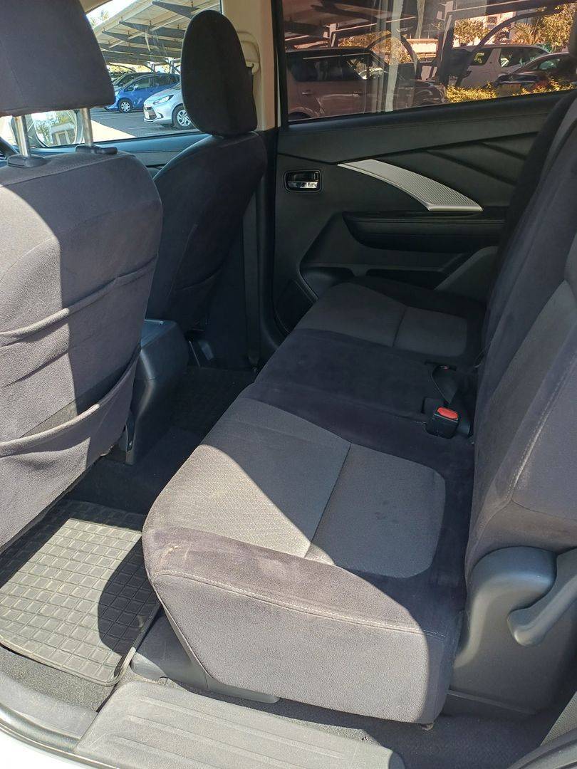 MITSUBISHI #Xpander  - 1.5 - 7 Seater - 2019-5