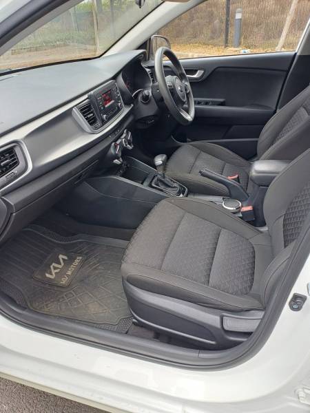 KIA #RIO  - 1.4 - 2021-7