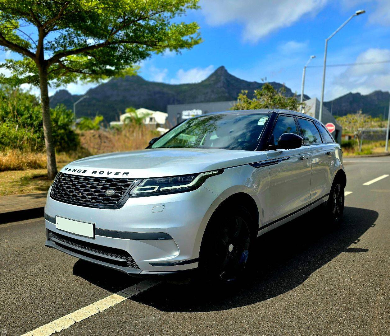 Range Rover Velar P250e - 2018-3