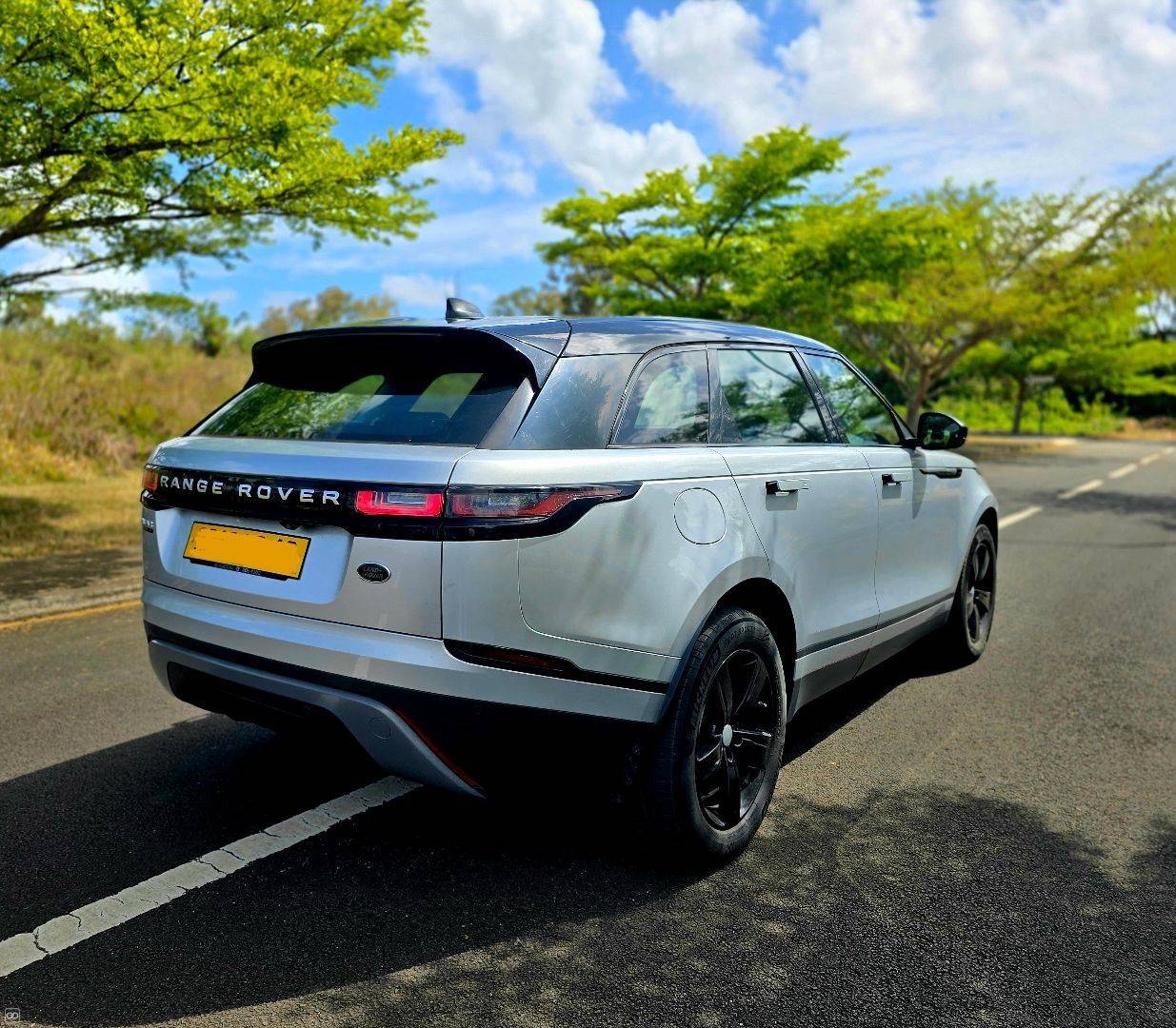 Range Rover Velar P250e - 2018-4
