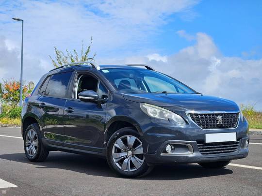 PEUGEOT #2008 - 1.2 - 2018