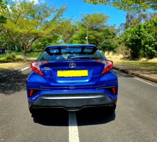 Toyota CH-R Turbo - 2019-4
