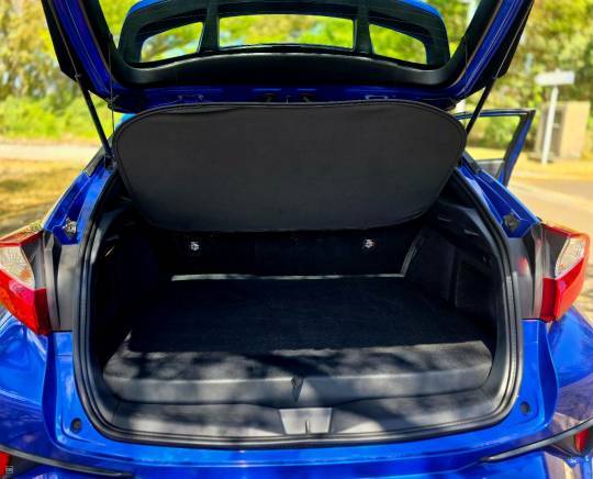 Toyota CH-R Turbo - 2019-9