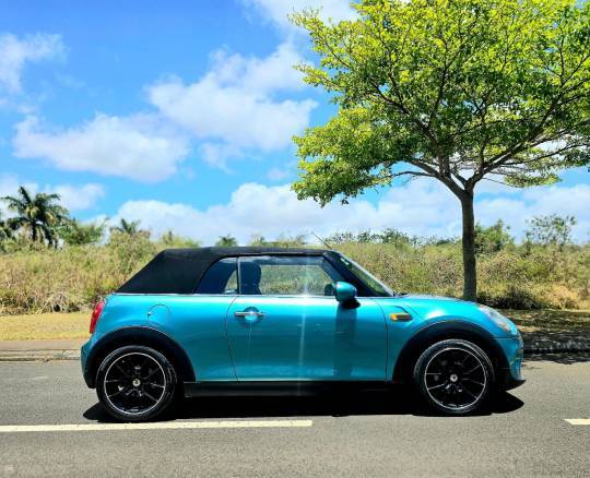 Mini Cooper Convertible - 2018-5