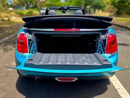 Mini Cooper Convertible - 2018-9