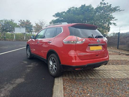 NISSAN #XTRAIL AWD - 7 Seater - 2016-4