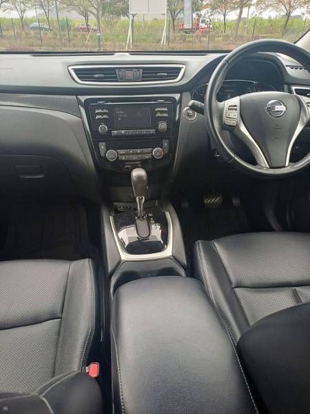 NISSAN #XTRAIL AWD - 7 Seater - 2016-7