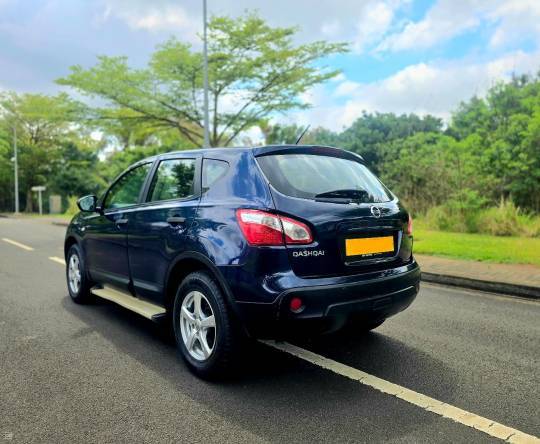 Nissan Qashqai - 2012-6