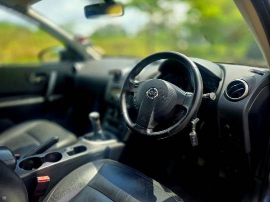 Nissan Qashqai - 2012-5