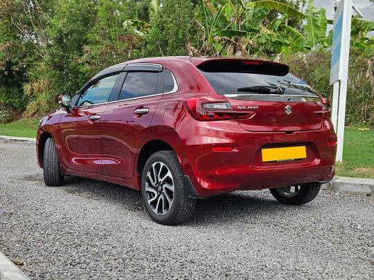 SUZUKI #BALENO GLX - 1.5 - 2024-3