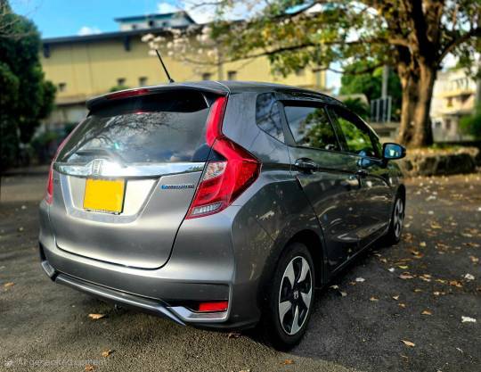 Honda Fit GP5 Hybrid - 2018-4