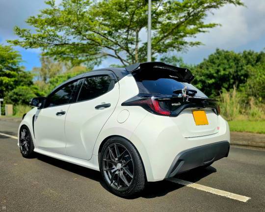 Toyota Yaris 2022-4