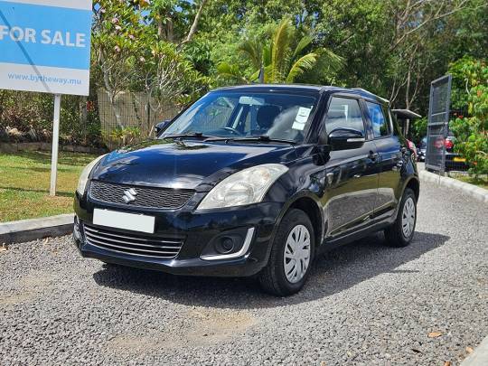 SUZUKI #SWIFT  - 1.2 - 2017-2