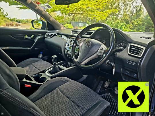 Nissan Qashqai Manual - 2015-6