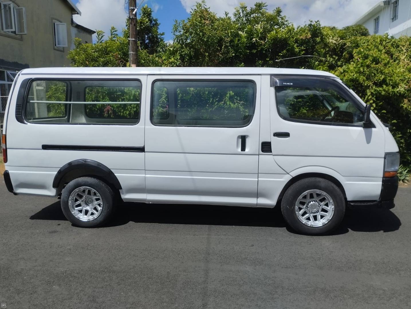 Toyota Hiace year ZL98-7