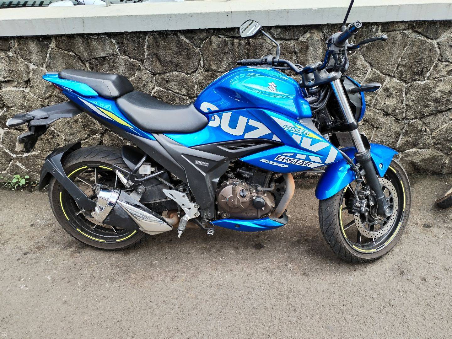 suzuki gixxer 250cc