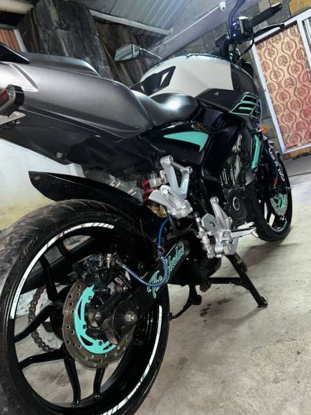 Pulsar 200 - 2018