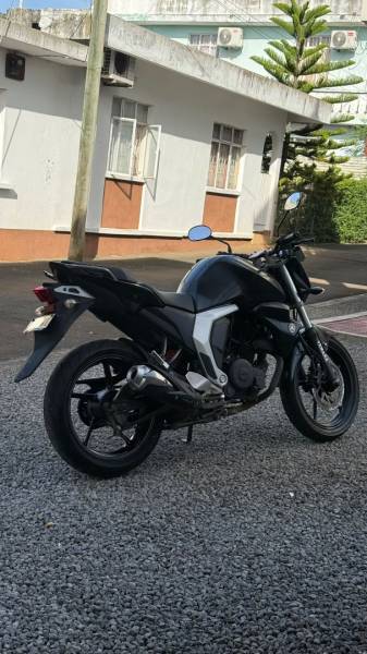 YAMAHA FZN150 - 2018-4