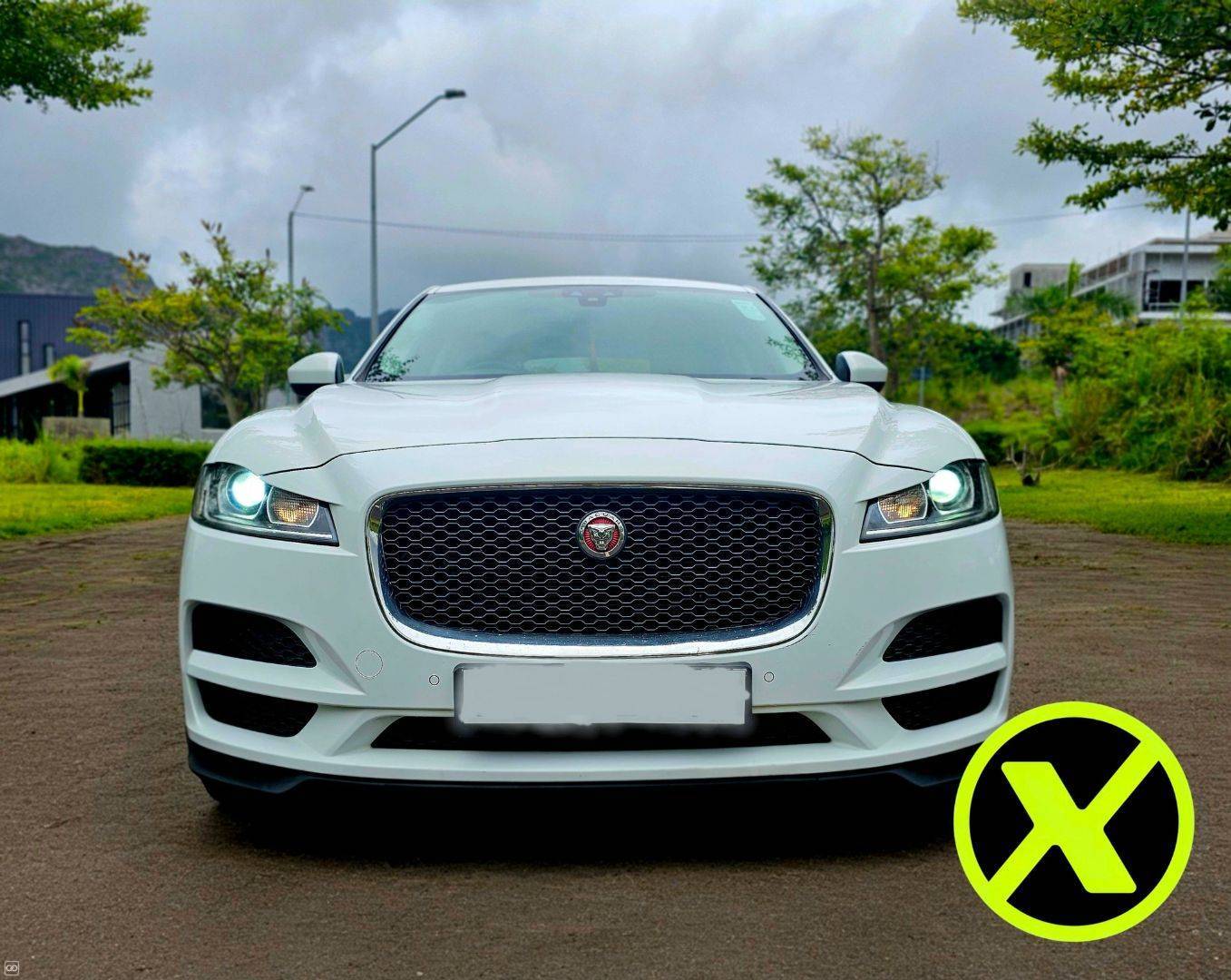 JAGUAR F-PACE -2018-1