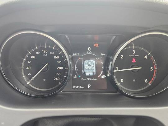 LAND ROVER #DISCOVERY  SPORT - 2.0-9