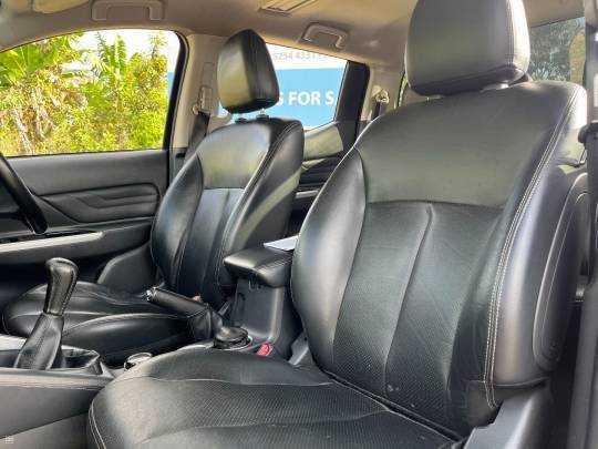 MITSUBISHI #TRITON - 2.4 - 2023-6