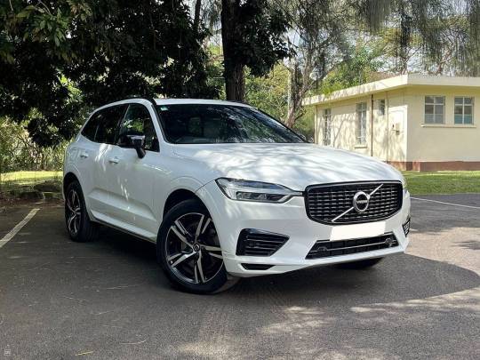 VOLVO #XC60 T8 - 2.0 - 2020-2