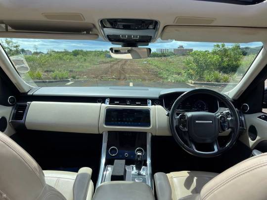 RANGE ROVER SPORT P400e HSE – BLACK MATT-8