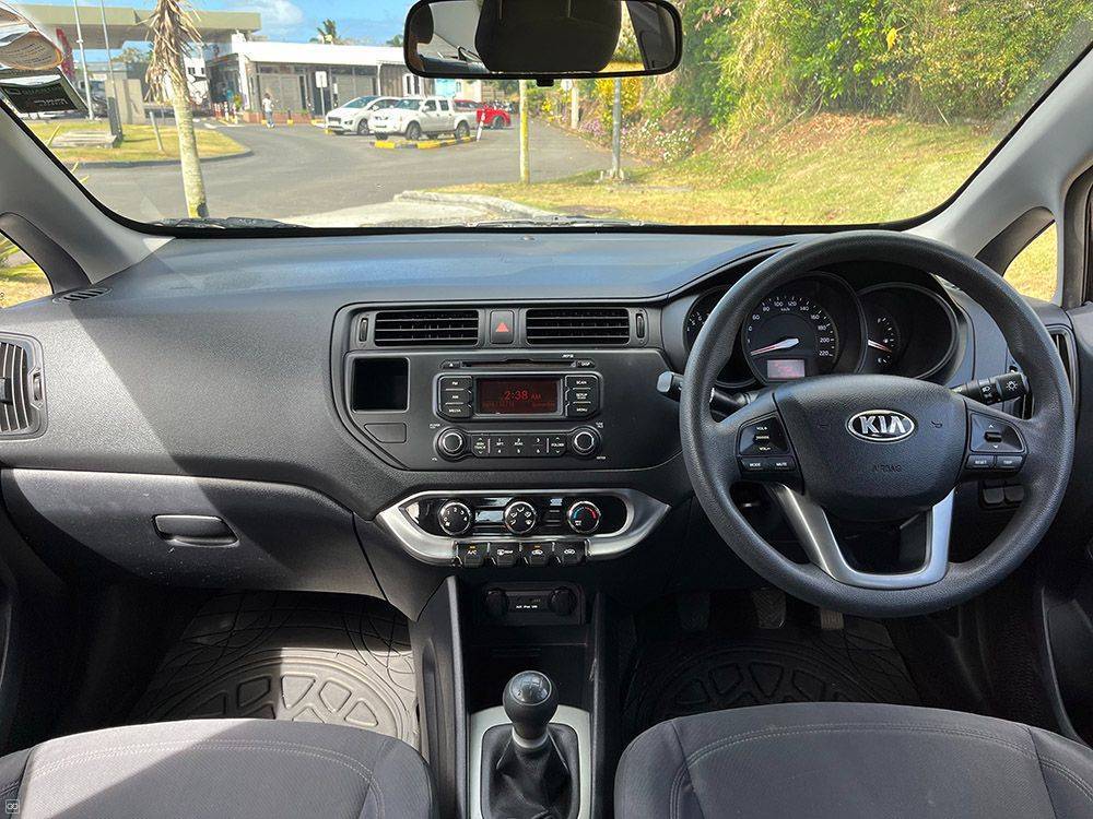 KIA #RIO  - 1.2 - 2014-9